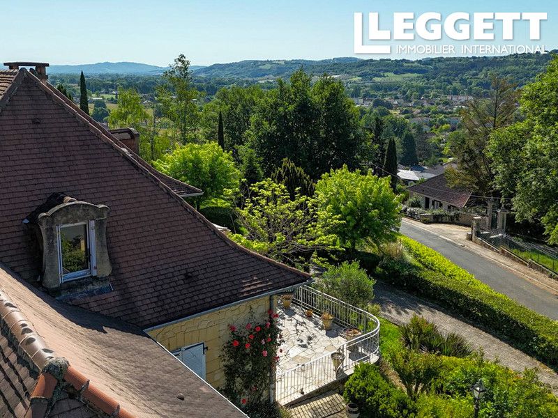 Property photo 3 of 10