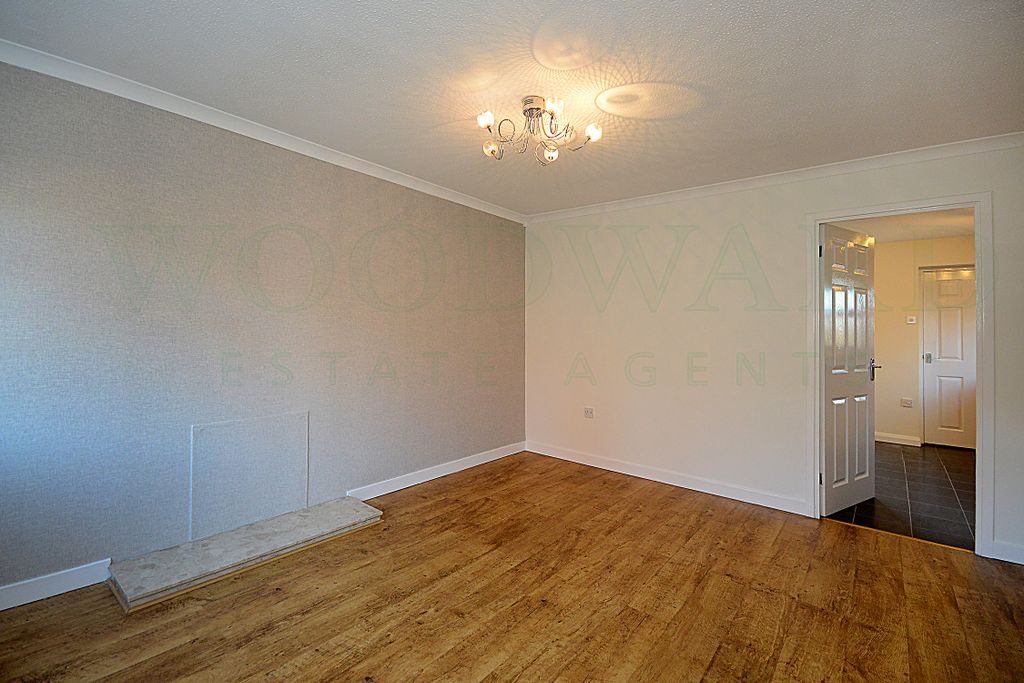 Property photo 3 of 12 Living Room