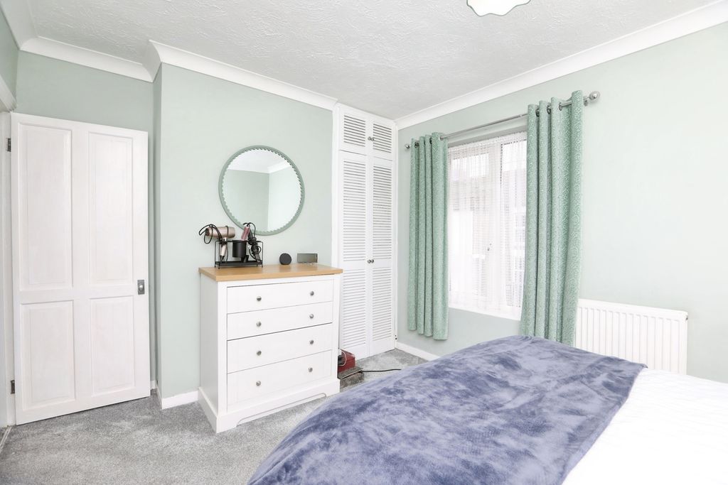 Property photo 2 of 18 Pbox-Img.Jpg