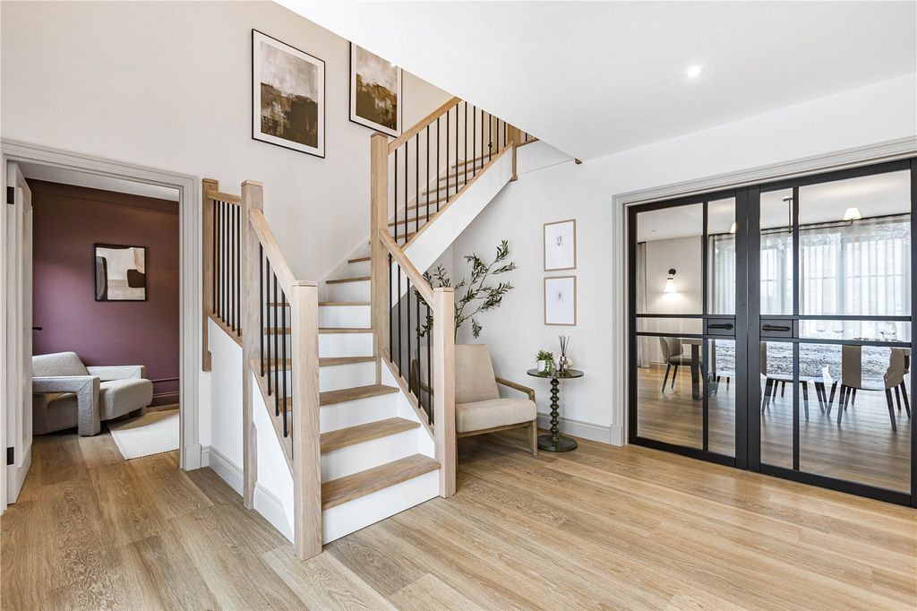 Property photo 2 of 30 Picture No. 46