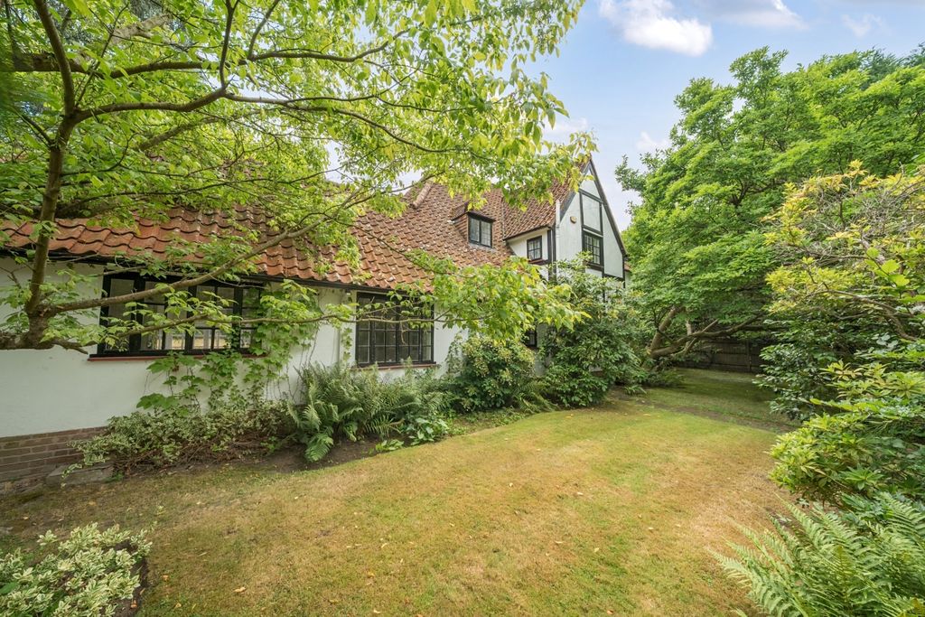 Property photo 3 of 15