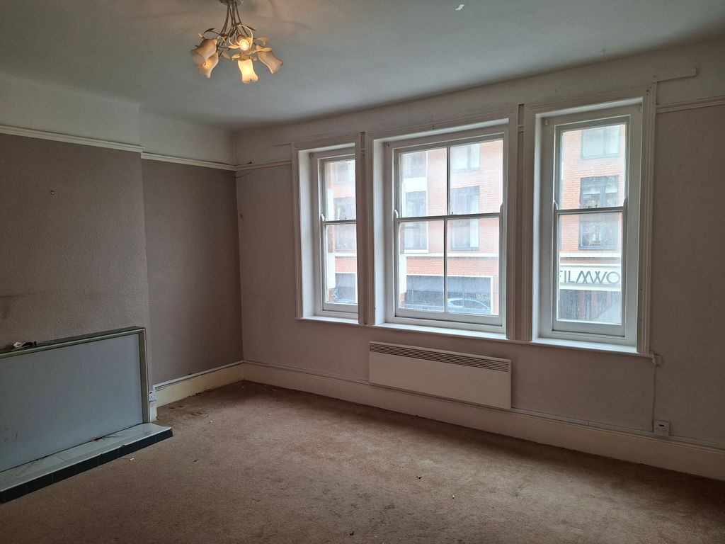 Property photo 2 of 4