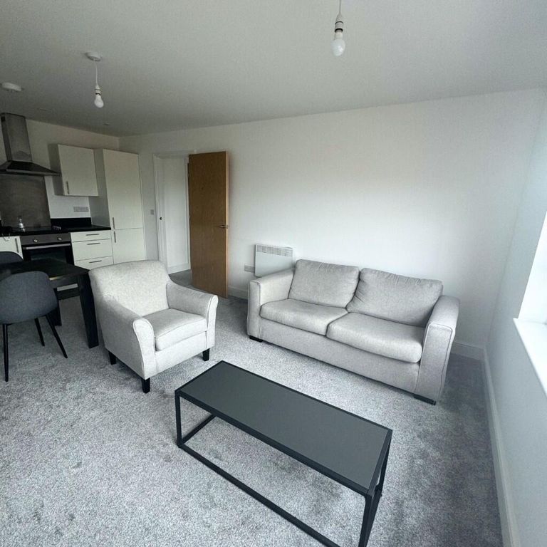 Property photo 1 of 6