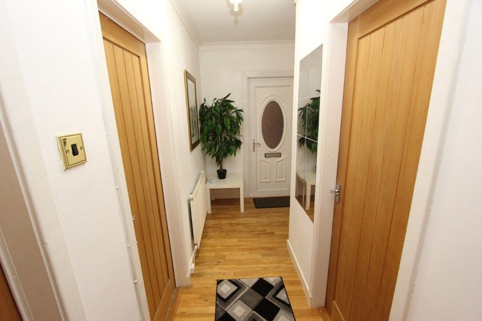 Property photo 3 of 15 Hall