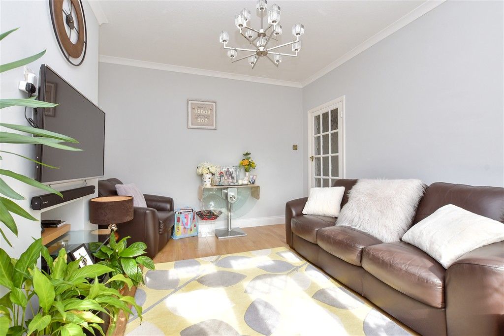 Property photo 3 of 10 Living Room