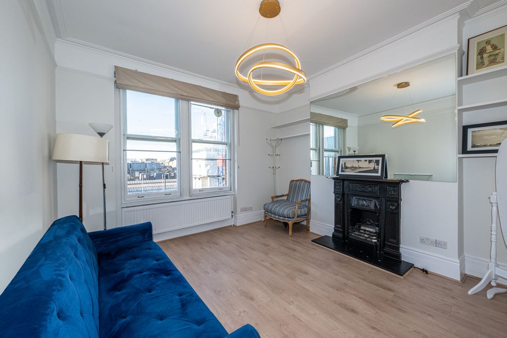 Property photo 3 of 7