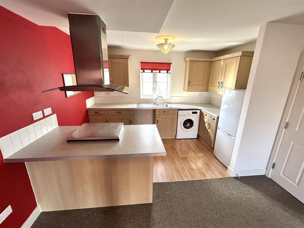 Property photo 3 of 11 Img_0047.Jpg