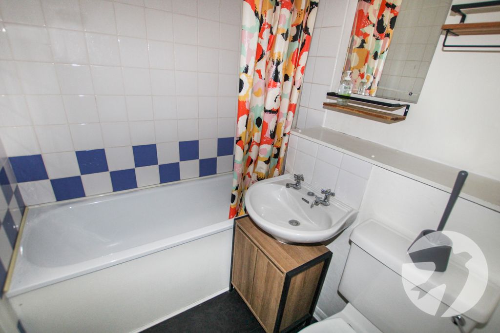 Property photo 3 of 10 Picture No. 08