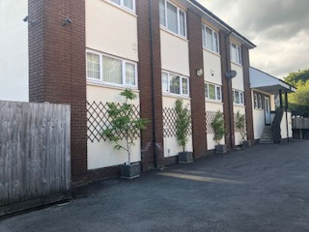 Property photo 2 of 47