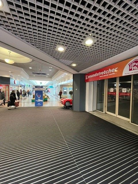 Property photo 2 of 24