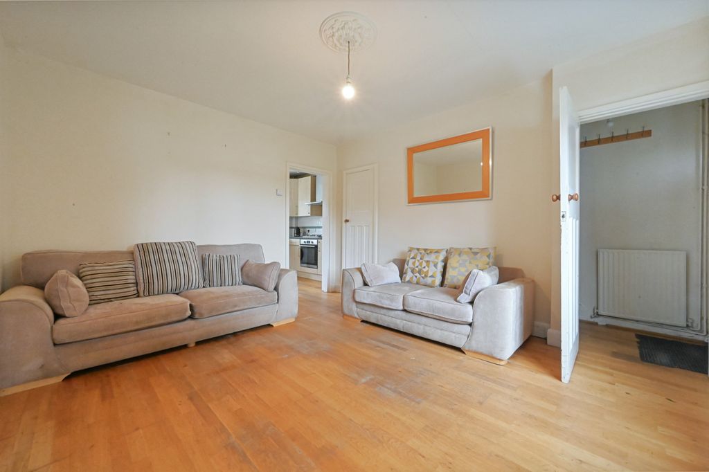 Property photo 2 of 10 Gallery