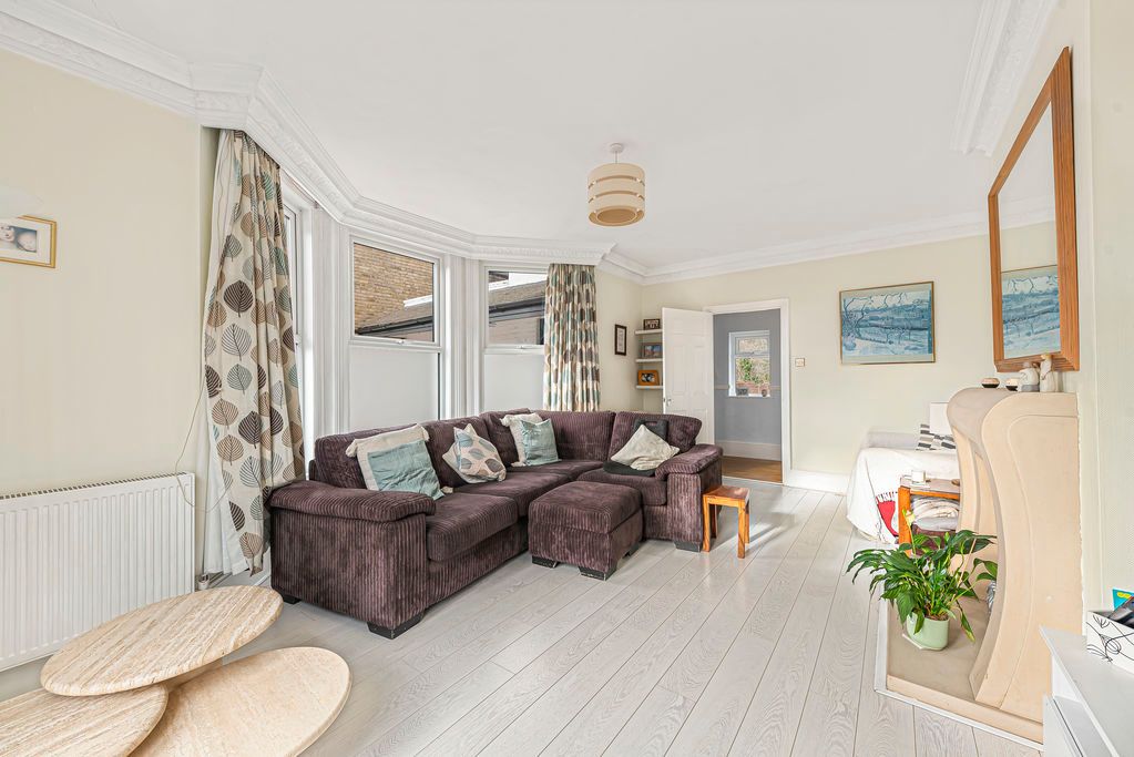 Property photo 2 of 32 Photo 14