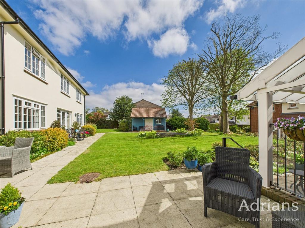 Property photo 2 of 15