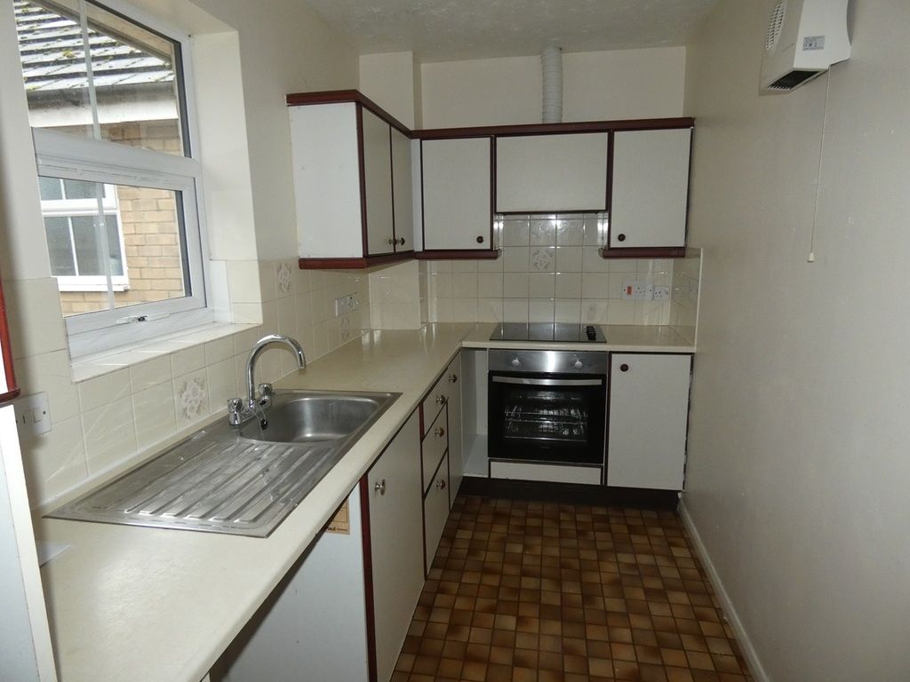 Property photo 3 of 5