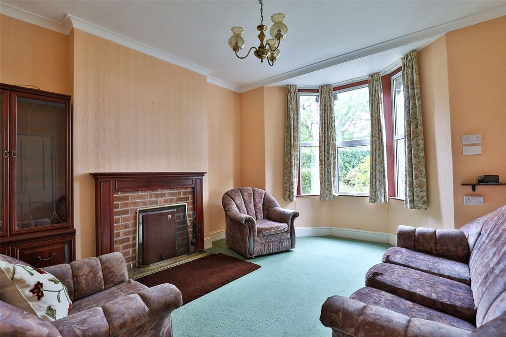 Property photo 3 of 17 Picture No. 11