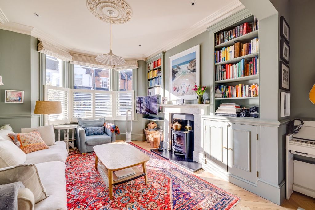 Property photo 2 of 29