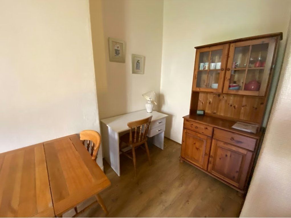 Property photo 3 of 7 Photo 3