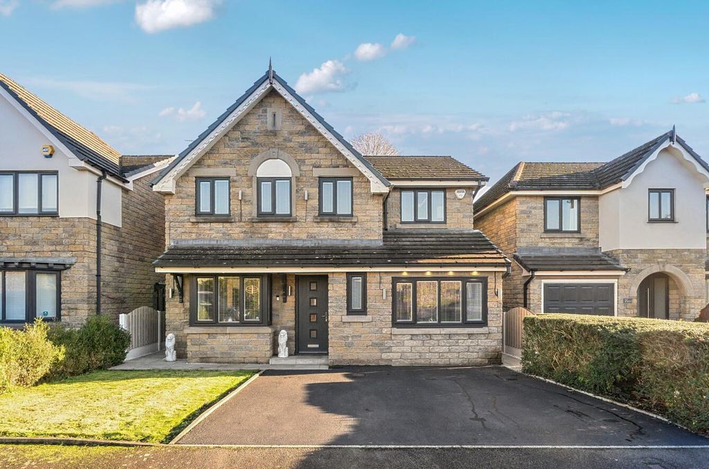 Property photo 1 of 21 1384984-21-6925918B57c33.Jpg