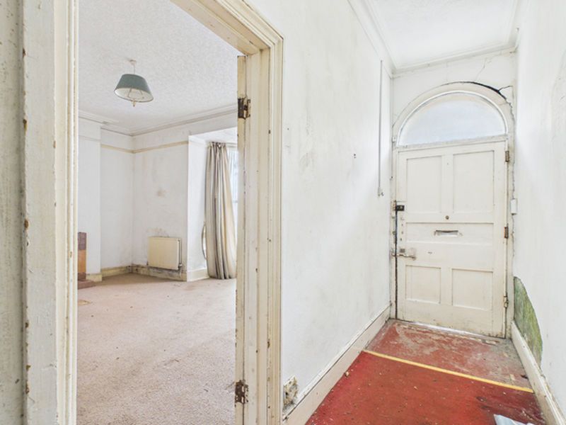 Property photo 3 of 32 Photo 32