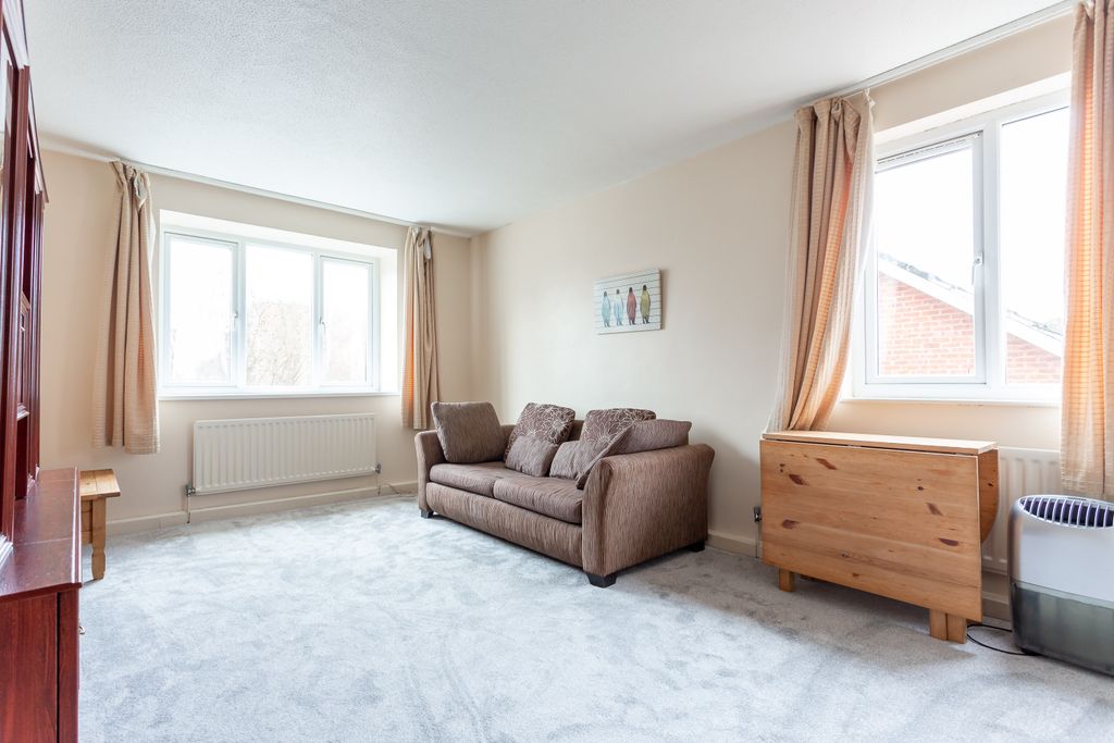 Property photo 3 of 7 Rcl Cpm Ashleigh Court 12-4