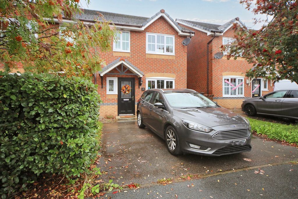 Property photo 1 of 23