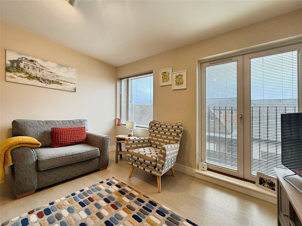 Property photo 3 of 15 Picture No. 04