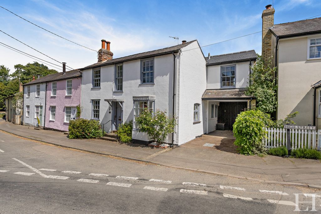 Property photo 1 of 27 8649461-Exteriorwm01-V2-800