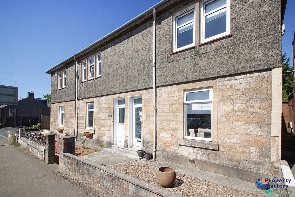 Property photo 1 of 22 4 Bedroom Semi Detached Villa