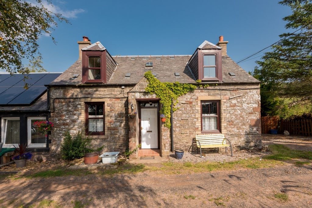 Property photo 1 of 24