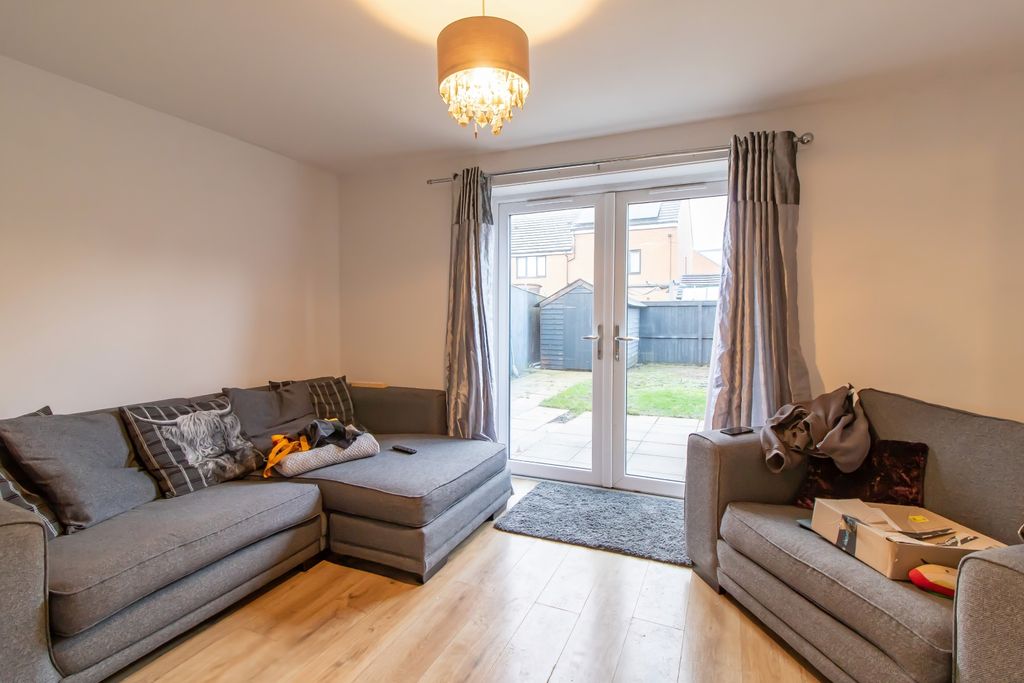 Property photo 2 of 12 Image 2