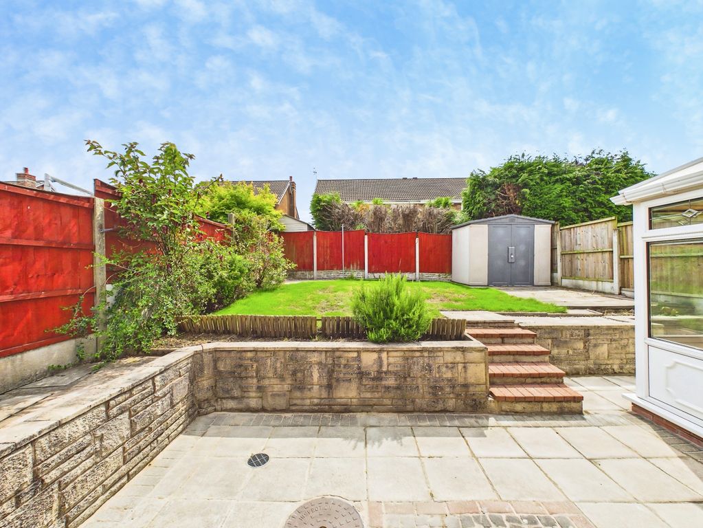 Property photo 2 of 38