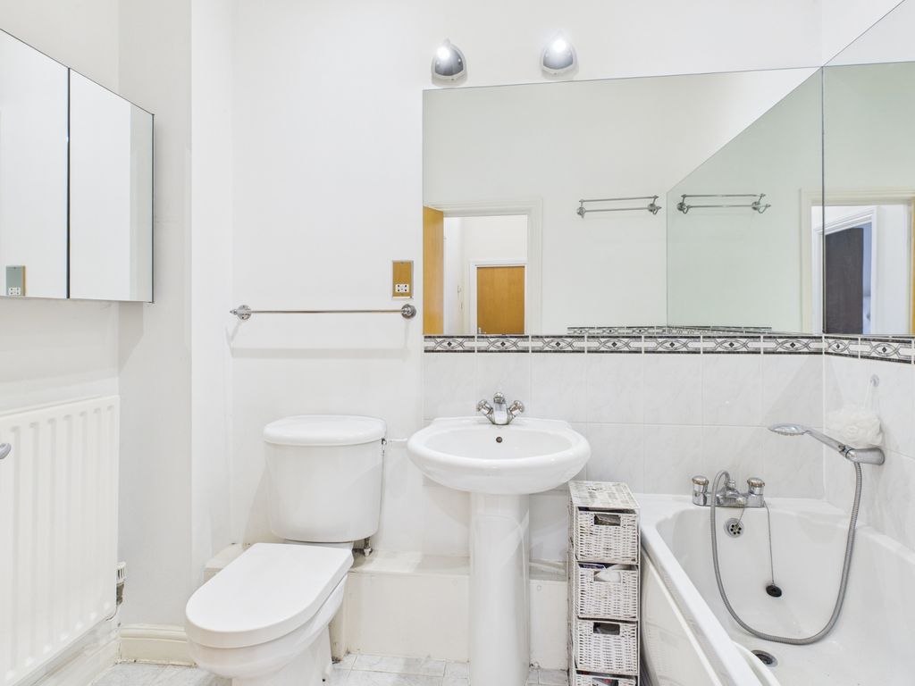 Property photo 3 of 10 Picture No. 36