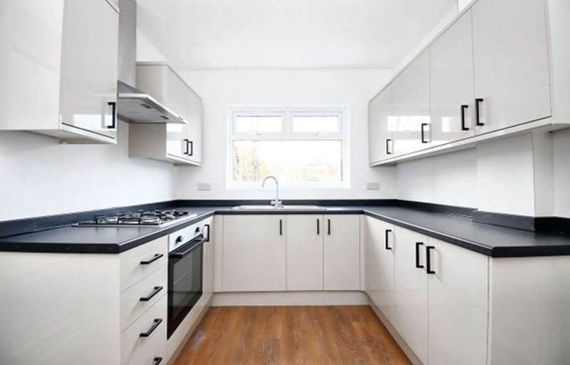 Property photo 2 of 14 Photo 2