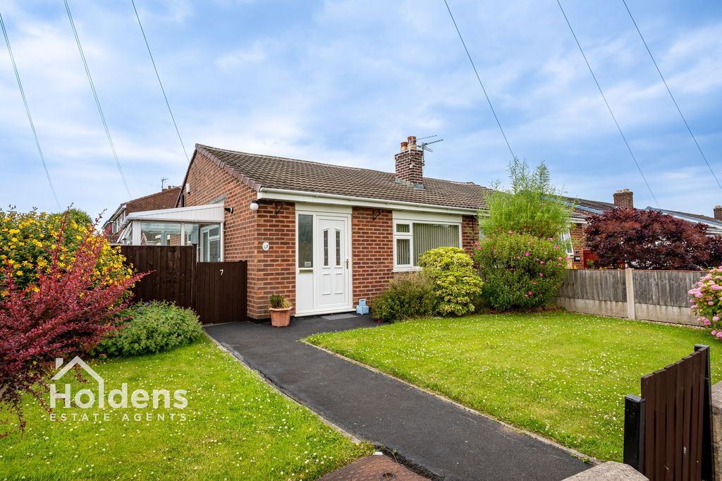 Property photo 1 of 14