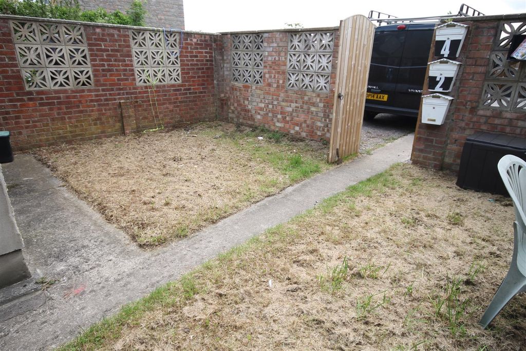 Property photo 2 of 7 Img_1316.Jpg