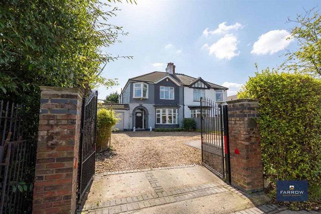 Property photo 1 of 62 Front