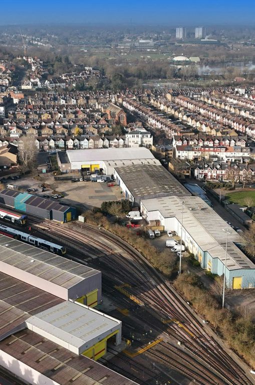 Property photo 2 of 3 Unit 3 Gresham.Jpg