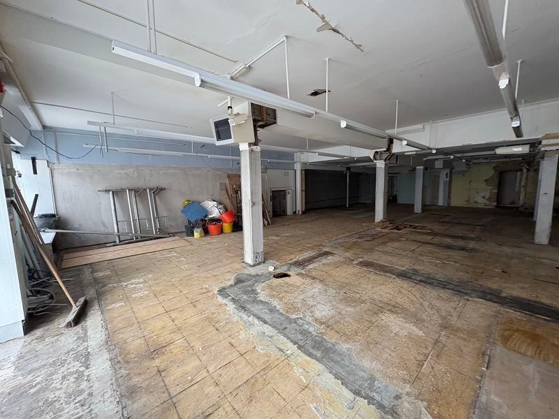 Property photo 2 of 7 Photo 3