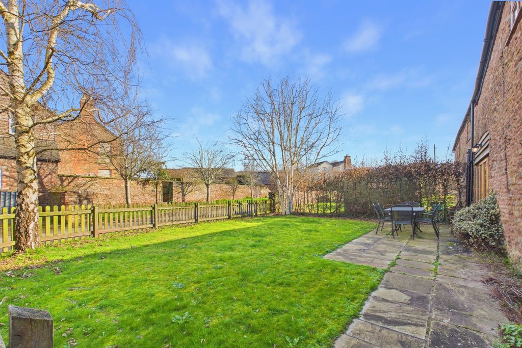 Property photo 3 of 18 Picture No. 20