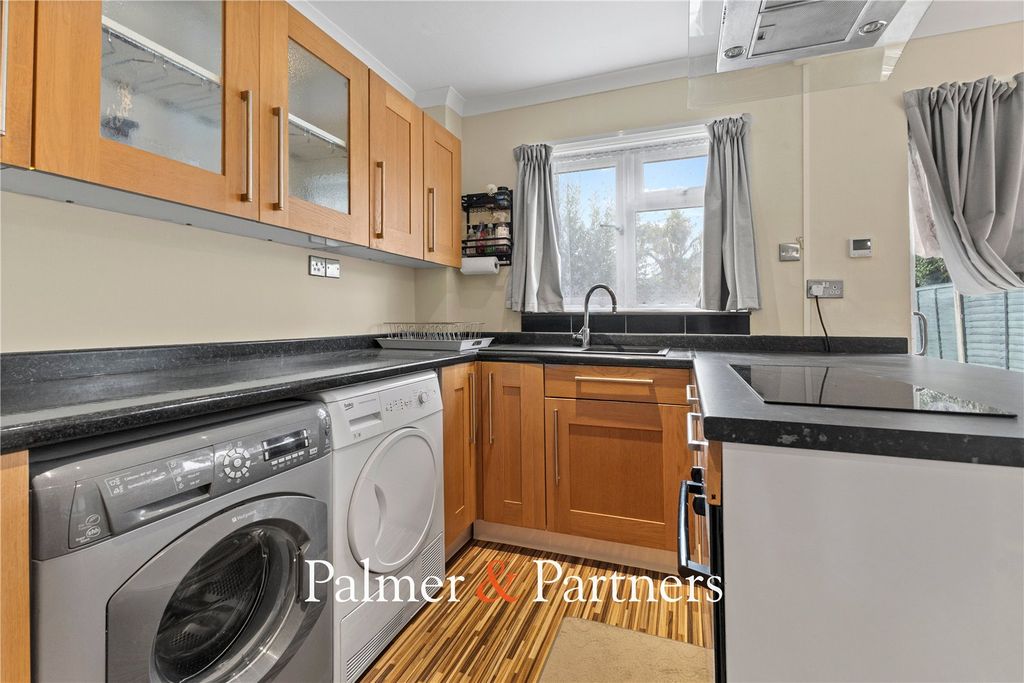 Property photo 3 of 18 Picture No. 29