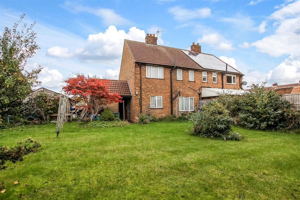 Property photo 2 of 12 Img_8989.Jpg