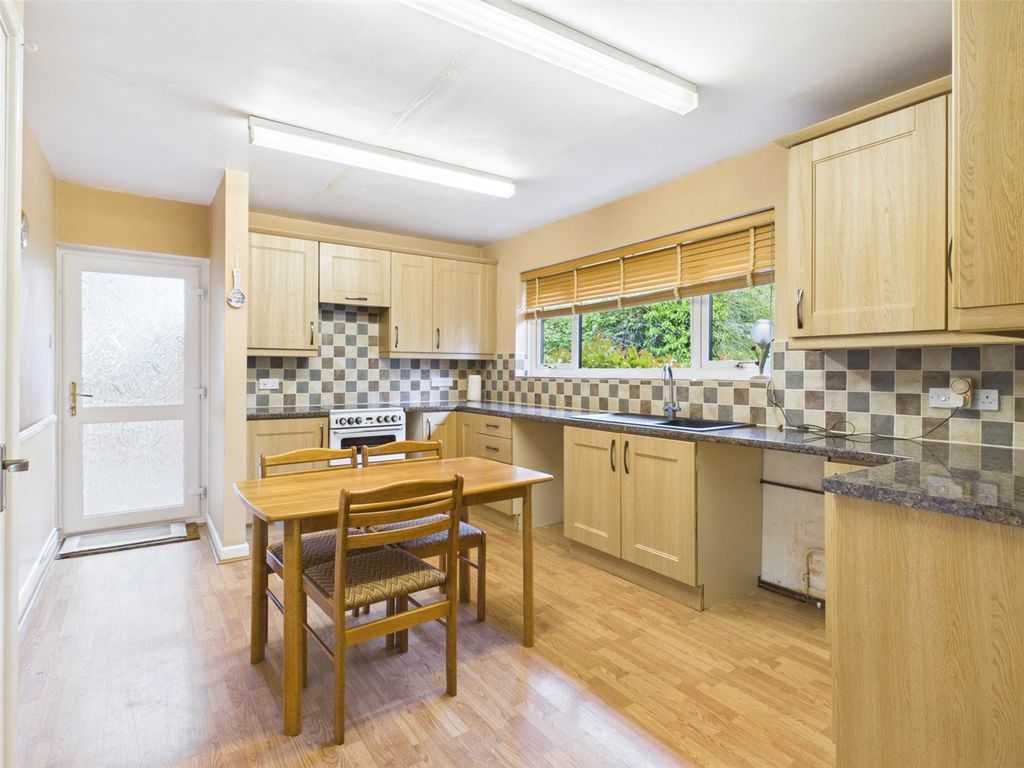 Property photo 2 of 22 Picture No. 01