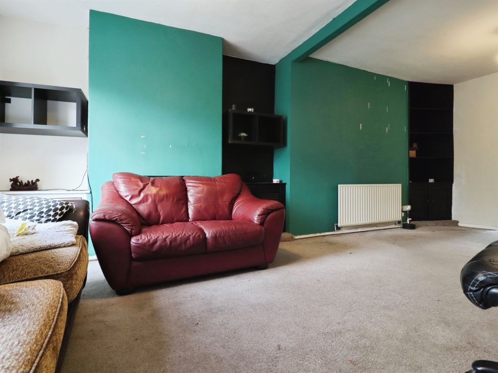 Property photo 2 of 13
