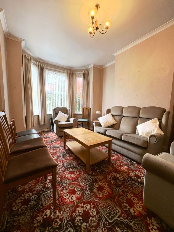 Property photo 2 of 11