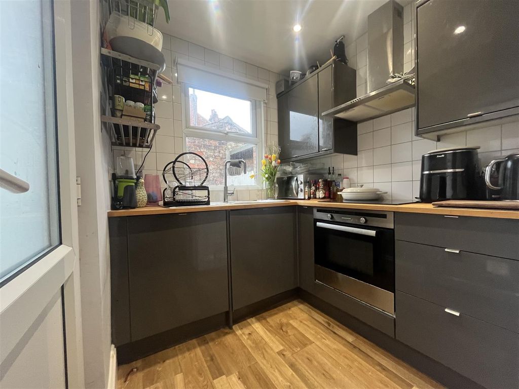 Property photo 3 of 11 Img_5802.Jpeg