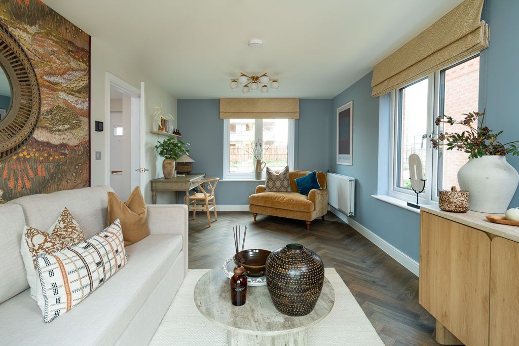 Property photo 1 of 14 Light And Airy Lounge