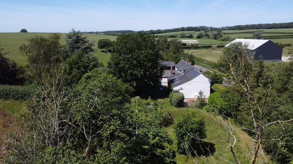 Property photo 2 of 36 Side Garden Drone Picture