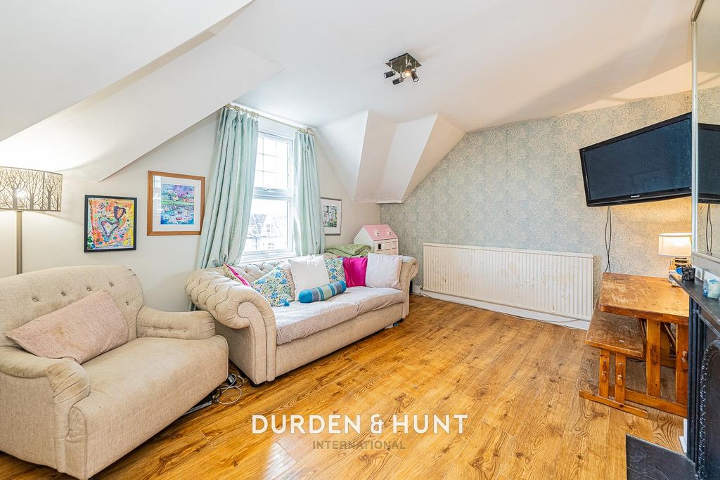 Property photo 2 of 11 Hermon-8.Jpg