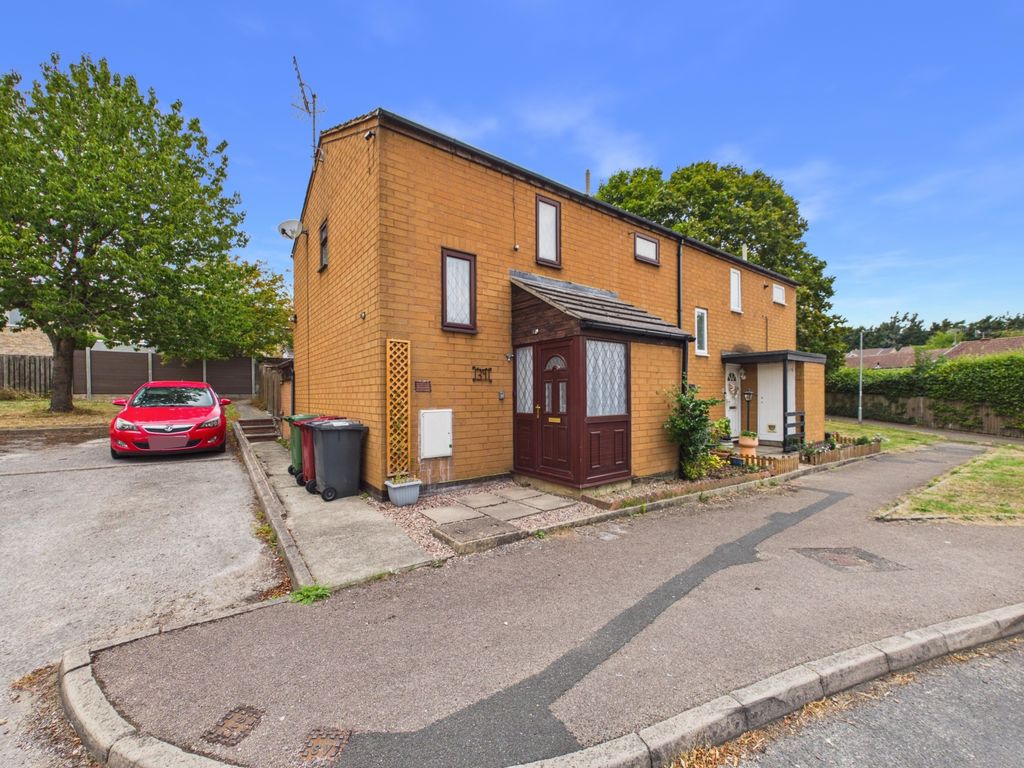 Property photo 1 of 18 Cam04789G0-Pr0129-Still021