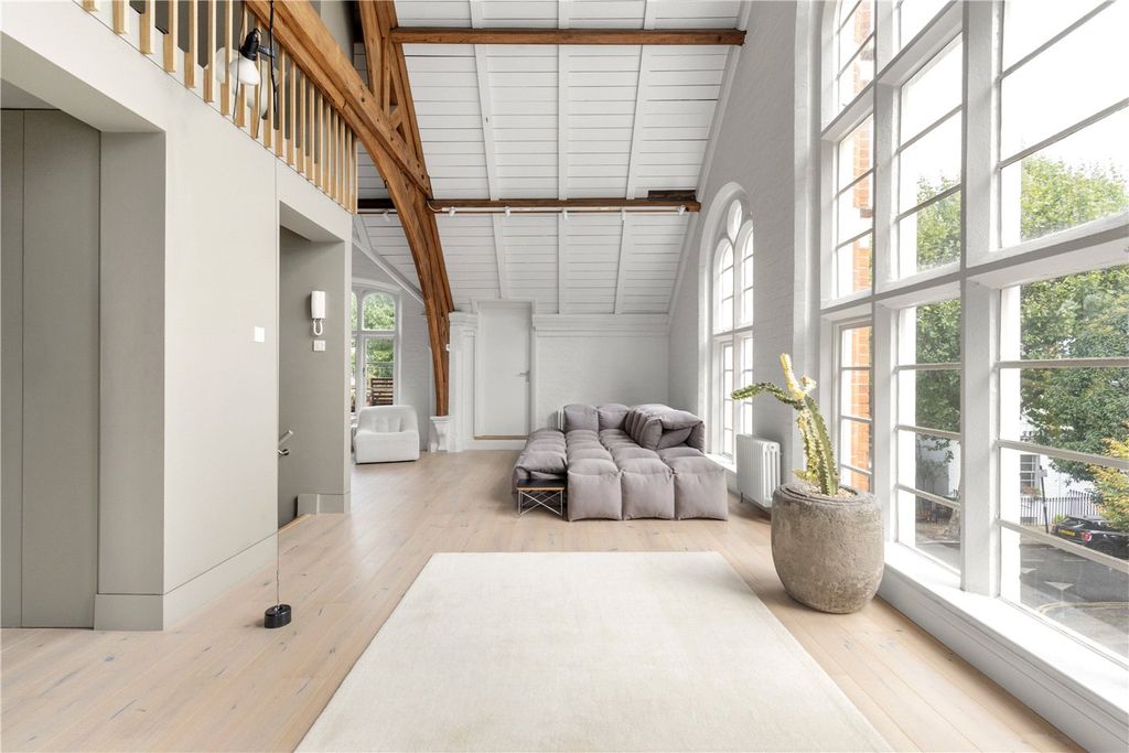 Property photo 1 of 30 Picture No. 44